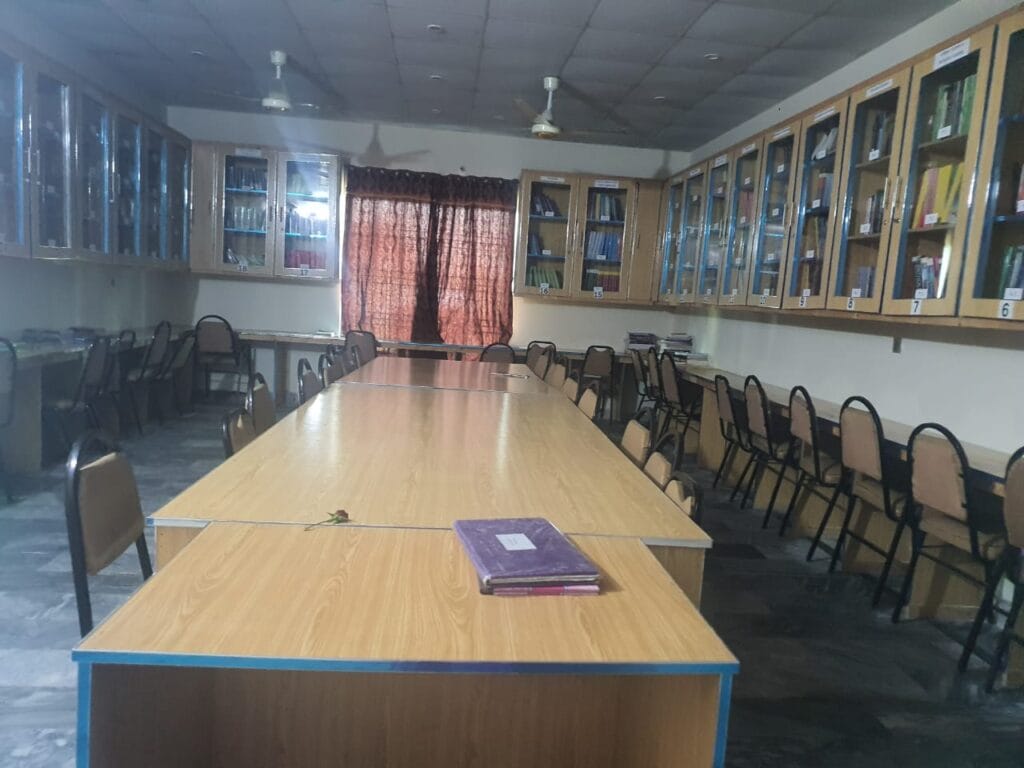 Hujra Library